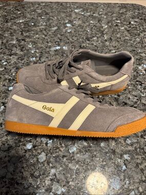 Gola Men's Harrier Suede Trainer in Gray with White Stripes